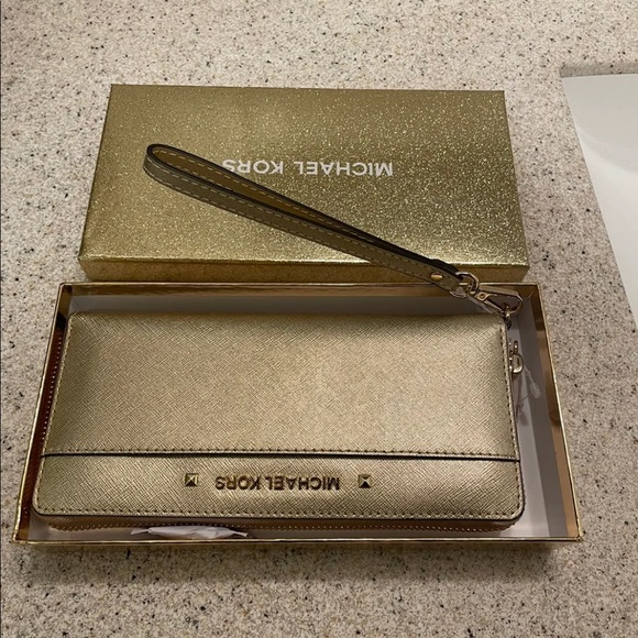 MICHAEL Michael Kors Bags Michael Kors Large Travel Continental